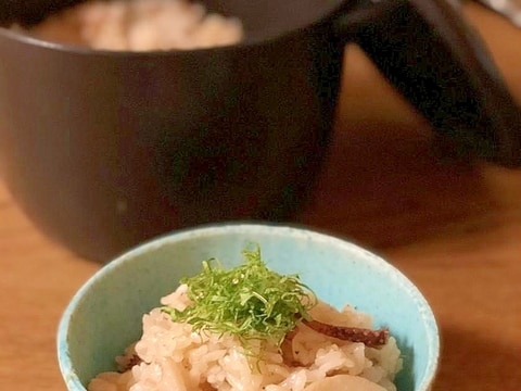 イカの缶詰とレンコンで☆炊き込みご飯